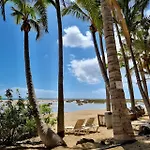 Dom wakacyjny Casa Olympia - Luxury Seaside View House With Pool And Terrace